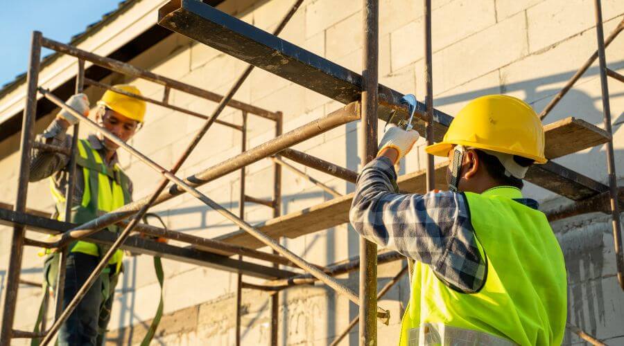 Professional residential roofers in Fresno, OH
